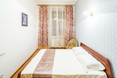 Apartamento Three Bedrooms On Square Rynok Near Vernissage