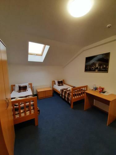 Coin Hotel