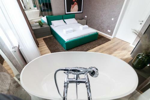 Avangard Green Park Art Apartment