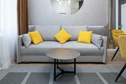 Avangard Green Park Art Apartment