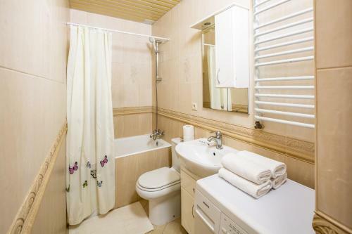 Avangard Sholom Aleichema Apartment