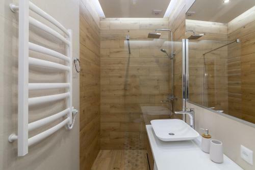 Vip Apartment On Pidmurna 24