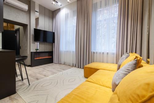 Vip Apartment On Leontovicha 5