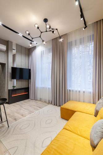 Vip Apartment On Leontovicha 5
