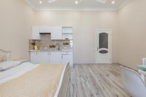Rynok Apartment 11