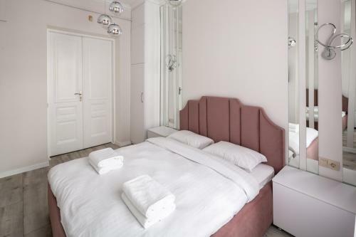 Avangard Deluxe Art Apartment