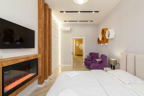Lux Apartment On Kulisha 16