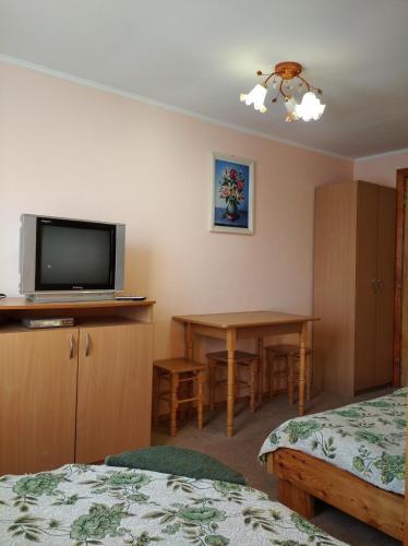 Hostal ????????? ??????