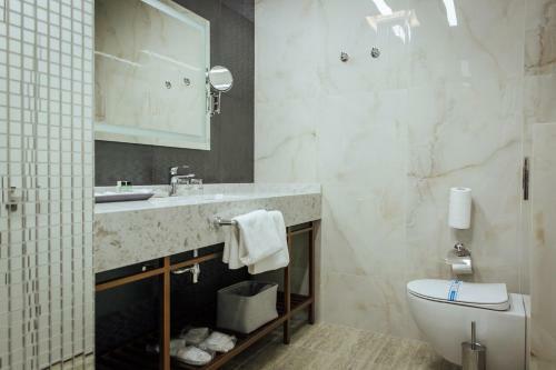 Alice Place Hotel