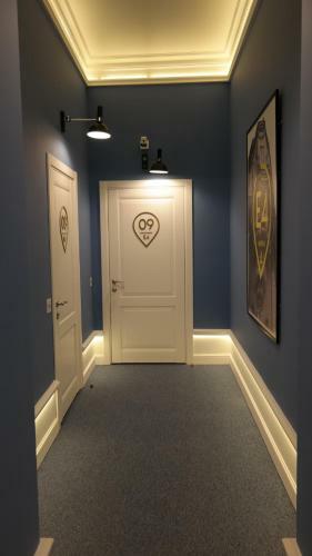 E4 Hotel