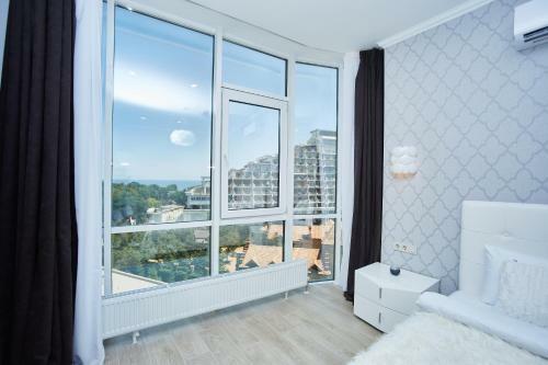 Panoramic Plaza Apartments