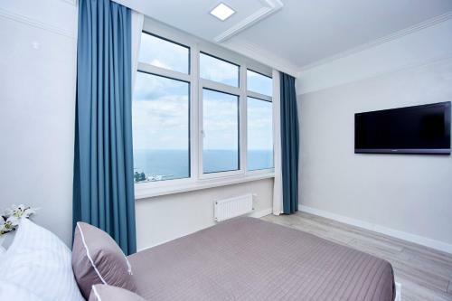 Panoramic Plaza Apartments