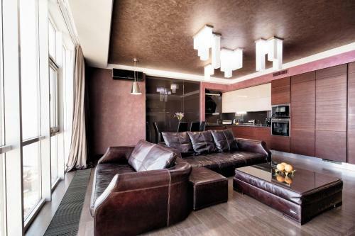 Panoramic Plaza Apartments
