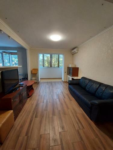 Gagarina/shevchenko Apartment