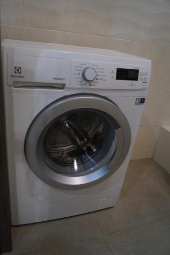 Apart Odessa Pearl 8