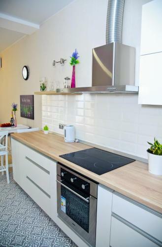 Arcadia Popular Sea View Apartment