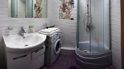 Tairova Apartment 2 Rooms