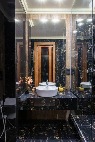 Mr Grey Boutique Hotel