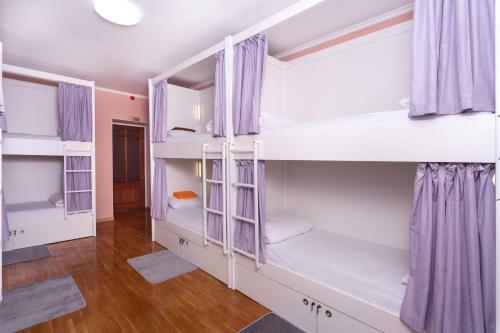 Albergue ?????? Friends House