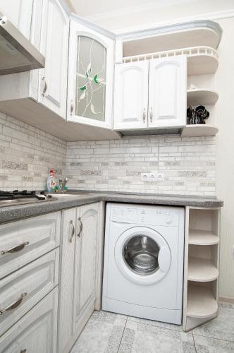 Cozy Apartment On Uspenskaya 8