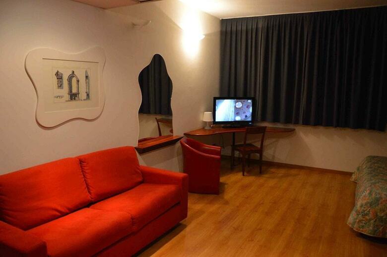 Hotel President