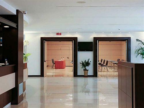 American Hotel