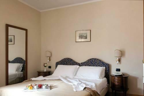 American Hotel