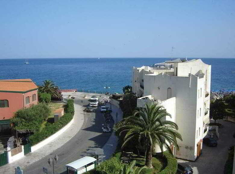 Hotel Villa Linda