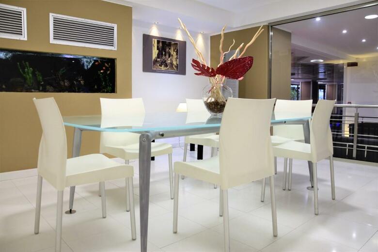 Cristal Palace Hotel