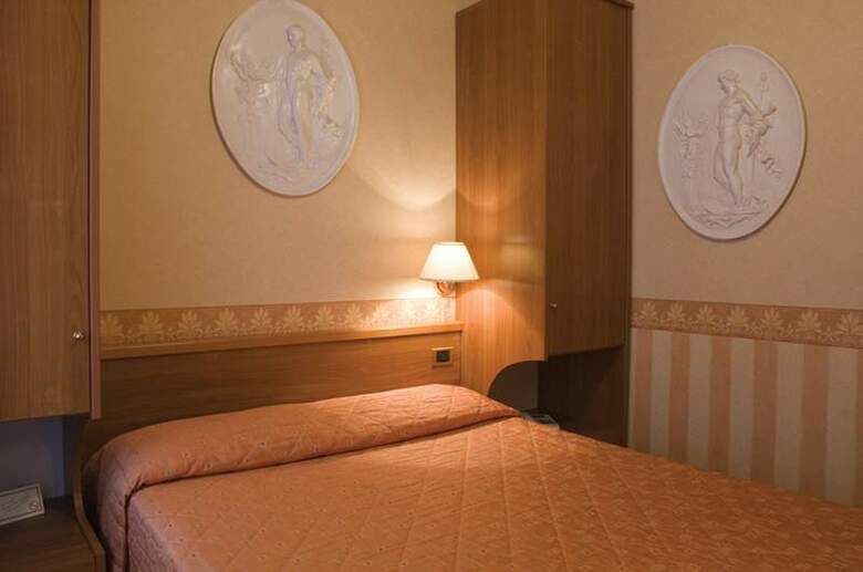 Hotel Jane