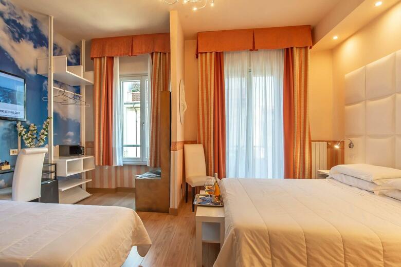 Hotel Jane