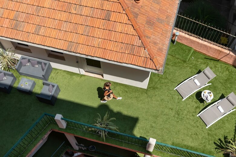 Nicea Hotel