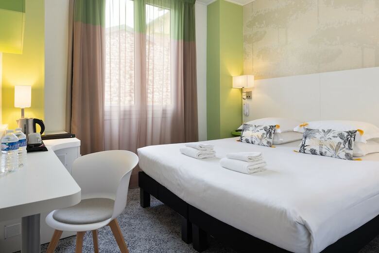 Nicea Hotel