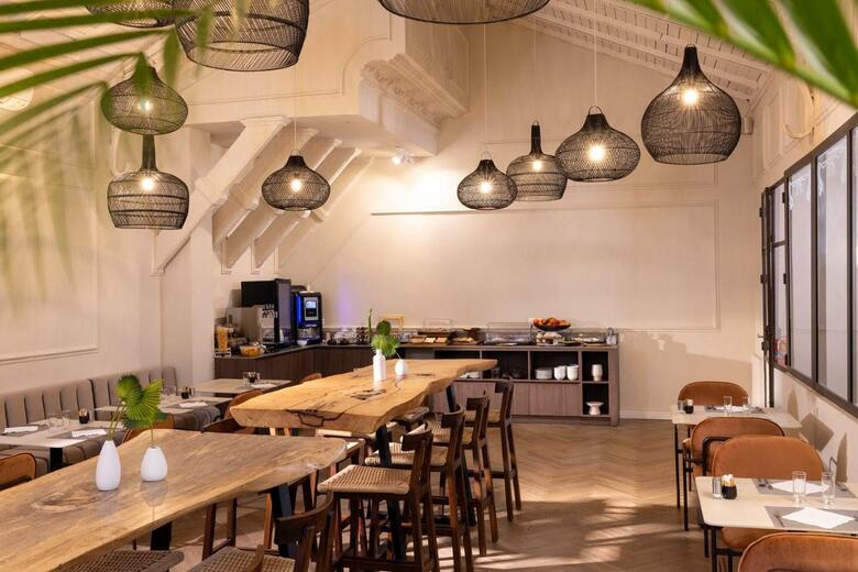 Hotel Crisol Lumi�re