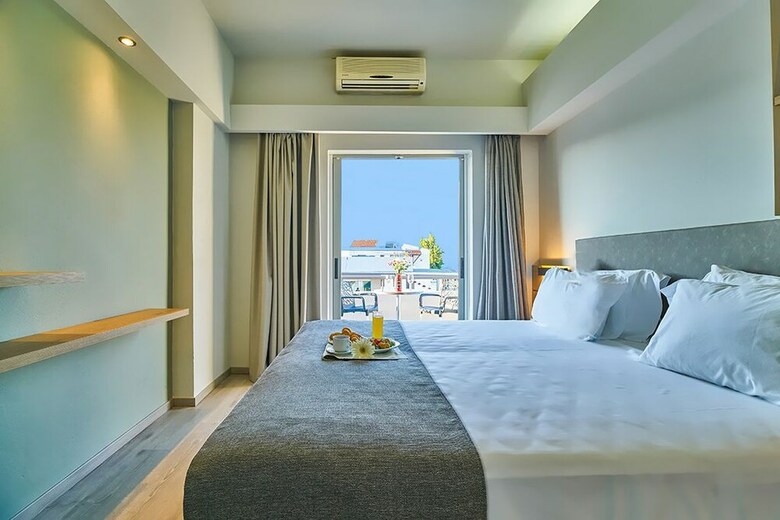 Aparthotel Bella Pais