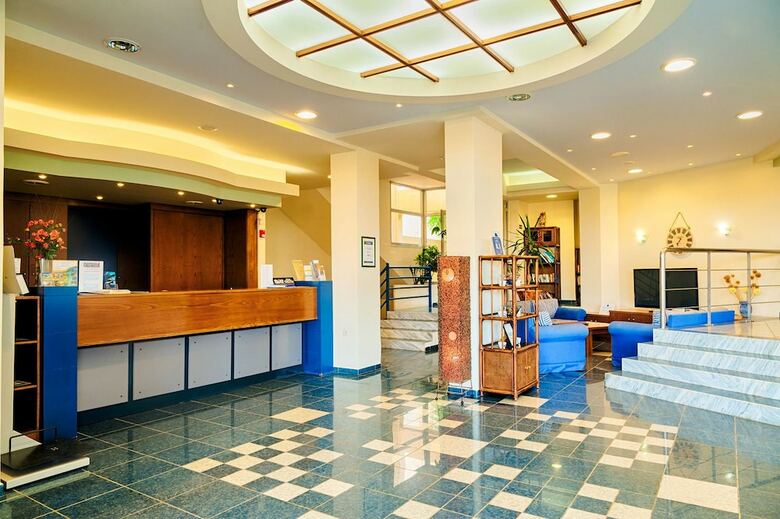 Aparthotel Bella Pais