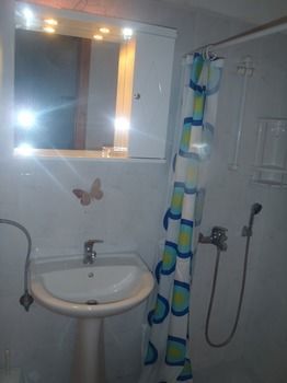 Seashell Apartments
