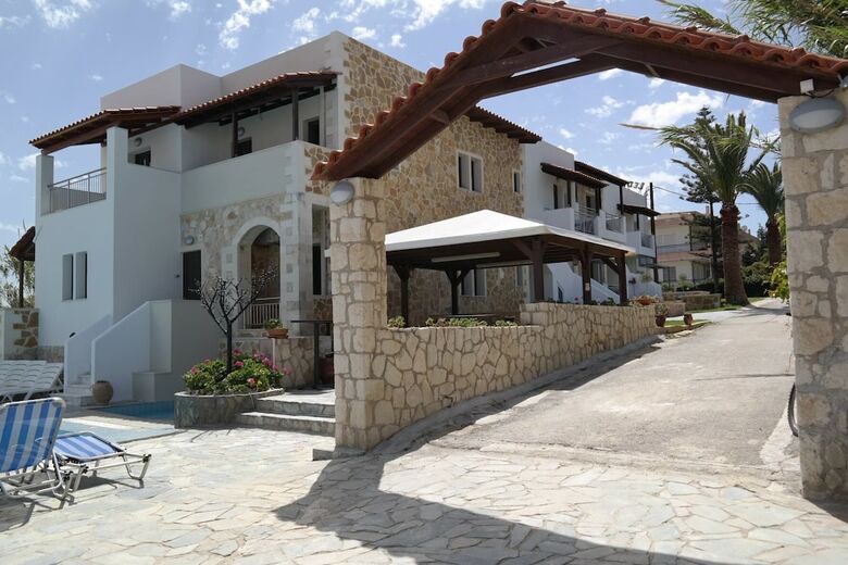 Aparthotel Ledra Maleme Hotel