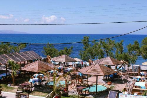 Aparthotel Mythos Beach Hotel Apartments