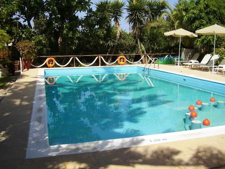 Hostal Summer Lodge