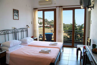 Artemon Hotel