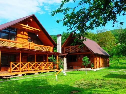 Hostal Family Green