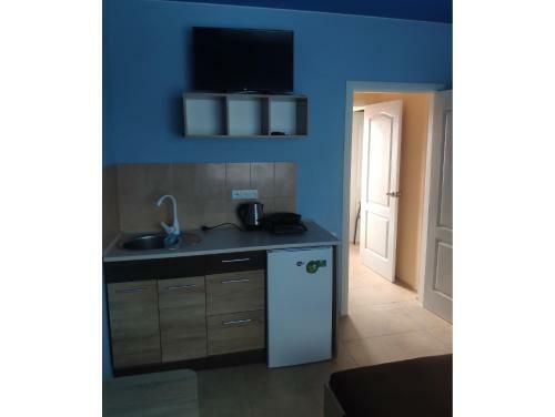 Hostal ??????-????? "summer House"