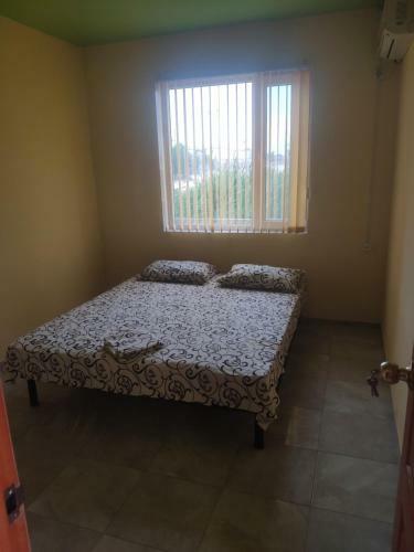 Hostal ??????-????? "summer House"