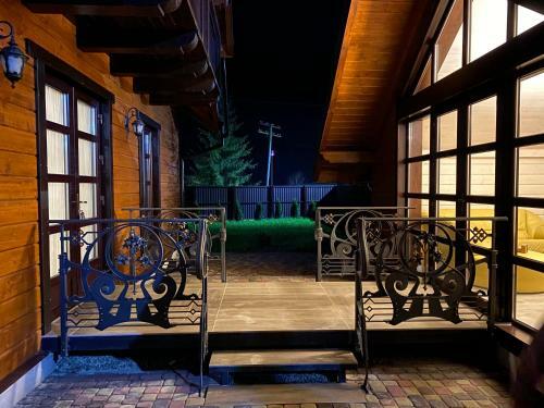 Villa Hostynnyy Dvir Apartament Hotel
