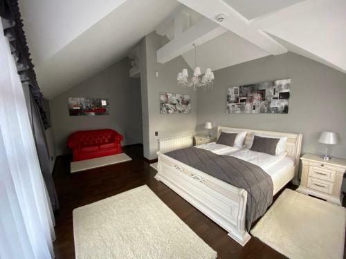 Villa Hostynnyy Dvir Apartament Hotel