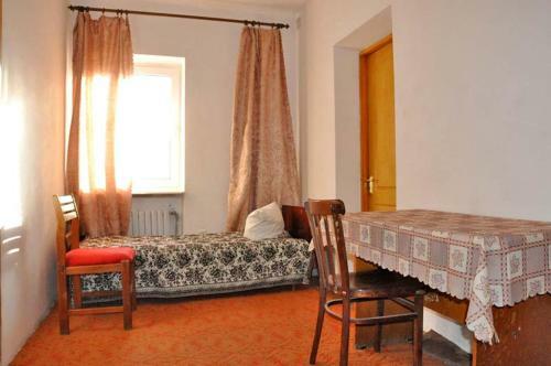 Hostal ?????????
