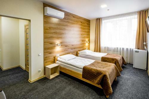 Rooms Hotel