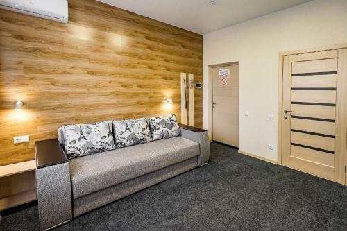 Rooms Hotel