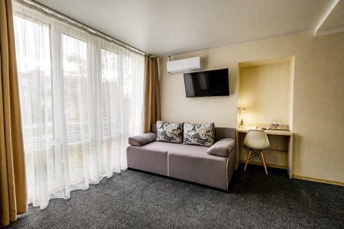 Rooms Hotel